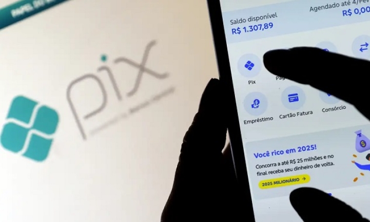 Ataque hacker contra operadora do Pix rouba R$ 420 milhes; BC evitou desvio de R$ 350 milhes