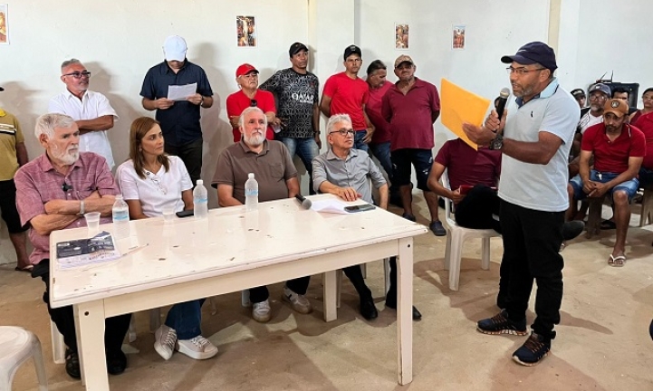 Com Luiz Couto, Ana Cl�udia debate prioridades para comunidades rurais da regi�o de Sol�nea